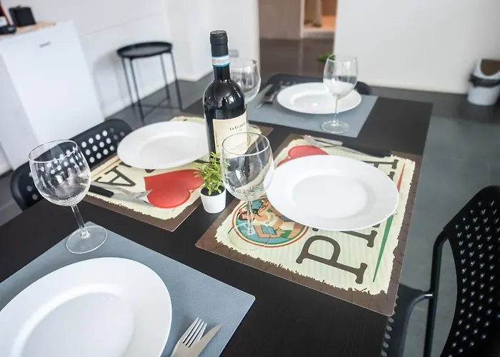 Appartement 350 M Dalla Stazione L Parcheggio Free L Nova Loft Parma