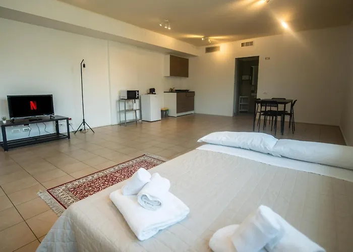 350 M Dalla Stazione L Parcheggio Free L Nova Loft Appartement *