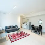 350 M Dalla Stazione L Parcheggio Free L Nova Loft Πάρμα