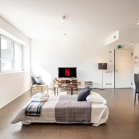 דירה 350 M Dalla Stazione L Parcheggio Free L Nova Loft