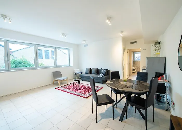 Daire 350 M Dalla Stazione L Parcheggio Free L Nova Loft Parma