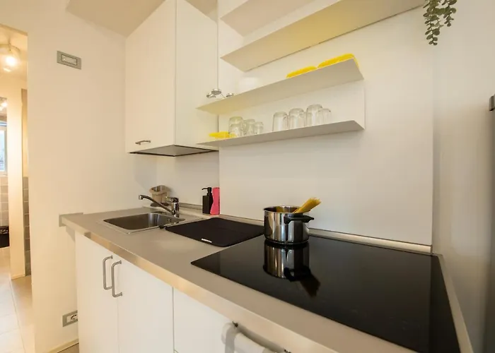 Apartamento 350 M Dalla Stazione L Parcheggio Free L Nova Loft *