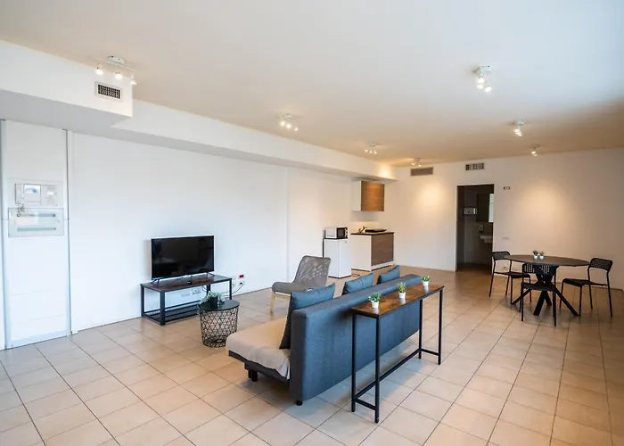350 M Dalla Stazione L Parcheggio Free L Nova Loft Apartamento